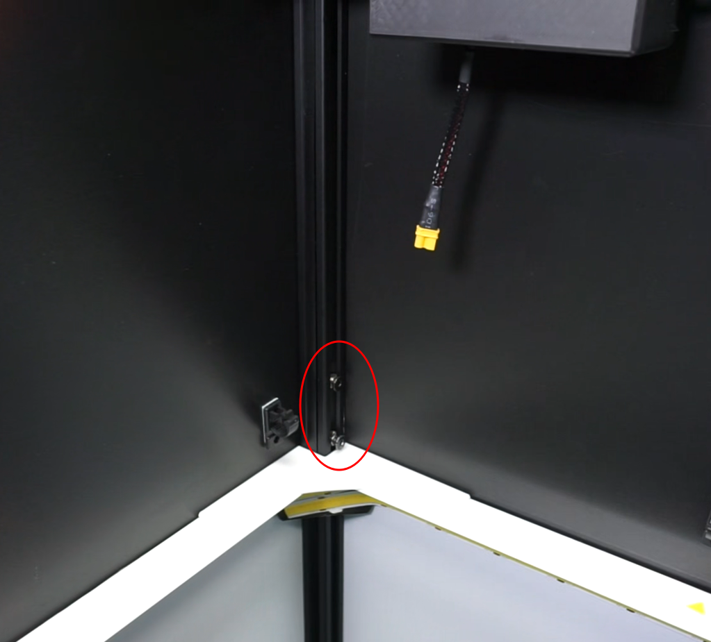 Screws location